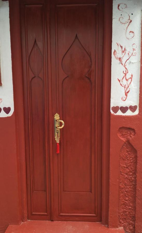 Hathor ,Casa Marroqui Con Dos Terrazas En La Medina Antigua , Ideal Parejas!! Wifi!! Asilah Exterior foto