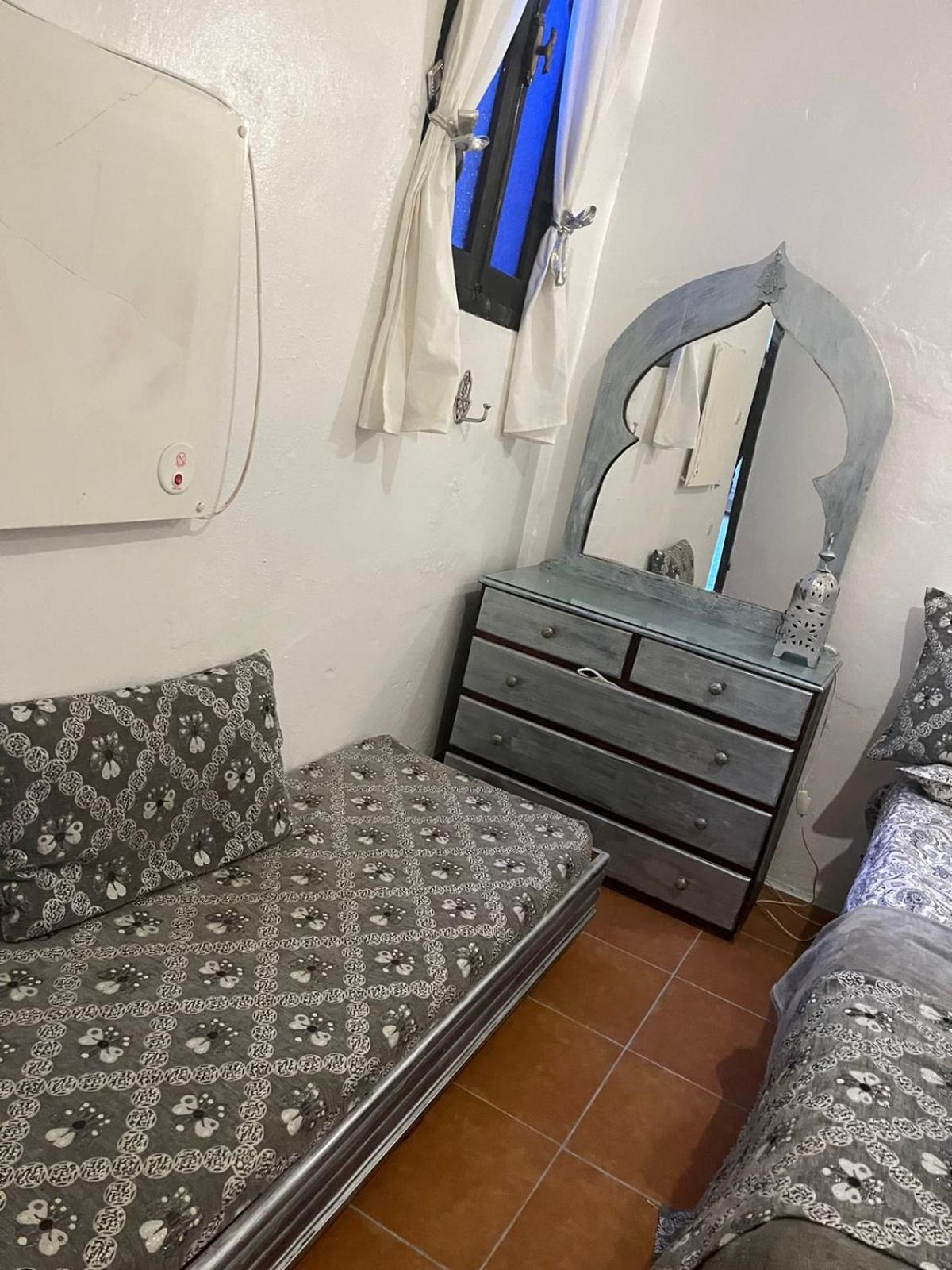 Hathor ,Casa Marroqui Con Dos Terrazas En La Medina Antigua , Ideal Parejas!! Wifi!! Asilah Exterior foto